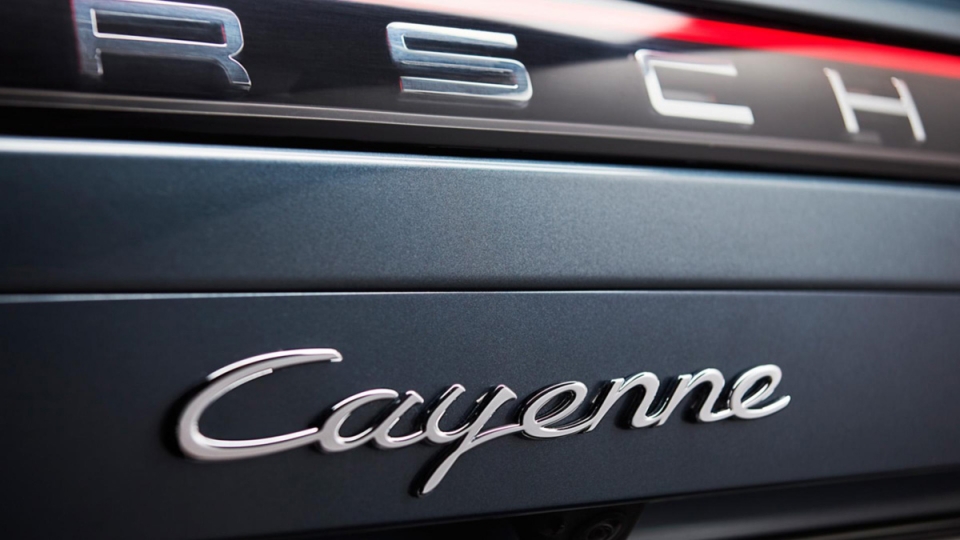 Porsche-Cayenne-leak-11-960×600