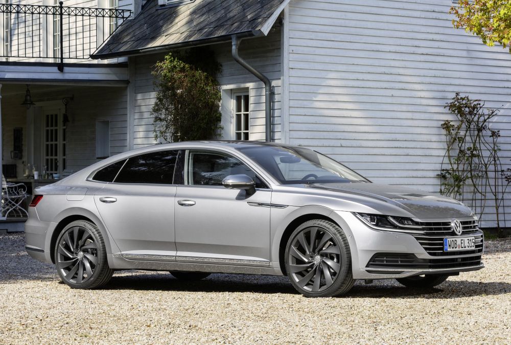 Volkswagen_Arteon_37_junho_2017