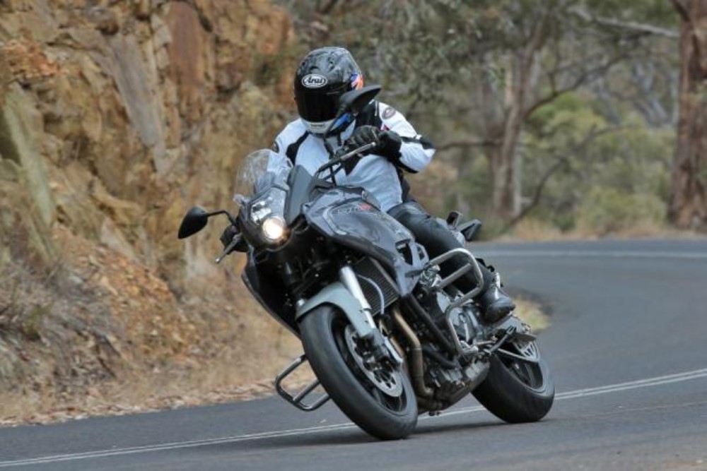 benelli-bn600gt-gallery-1600×800-5