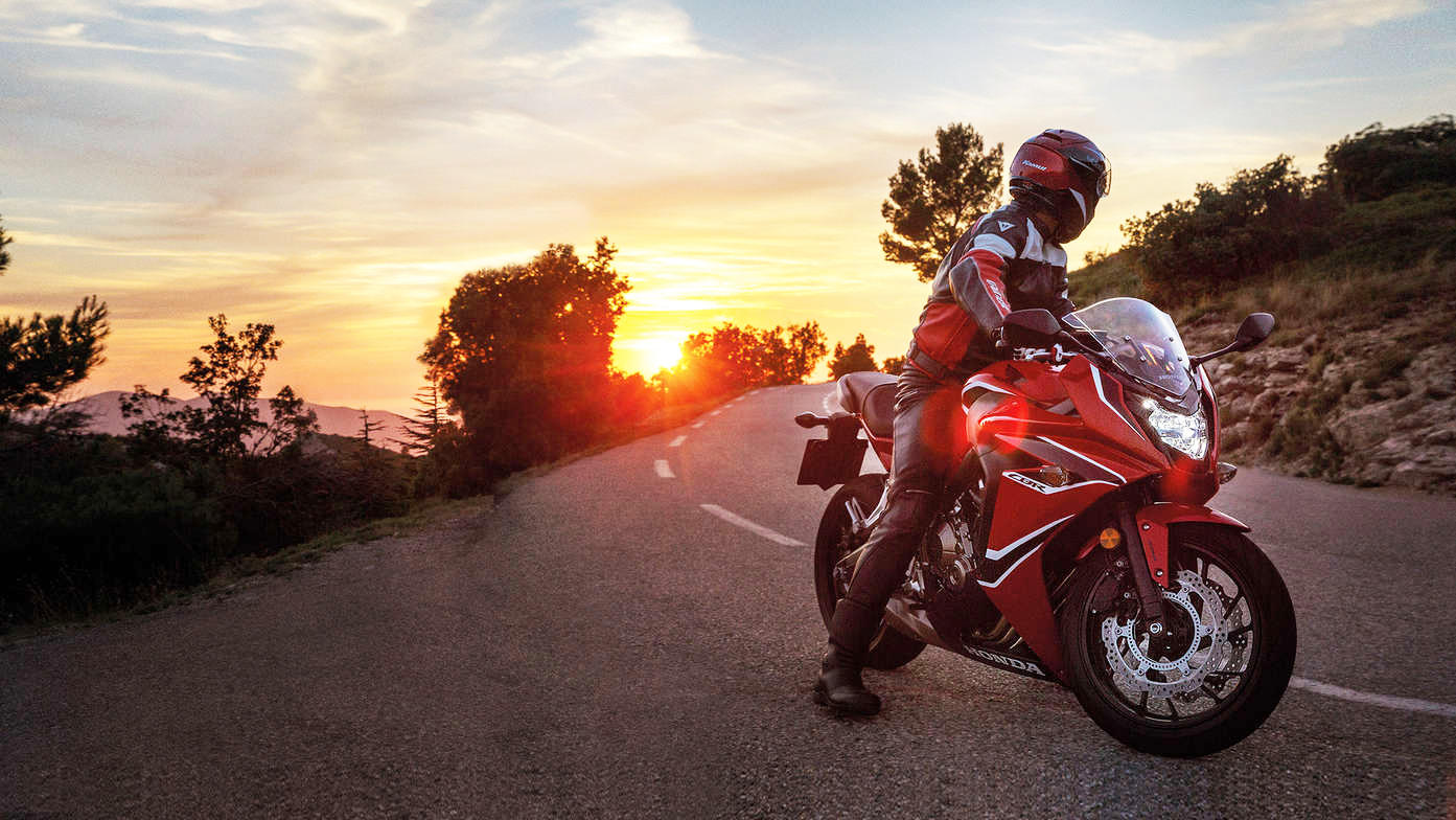 honda-cbr650sunset