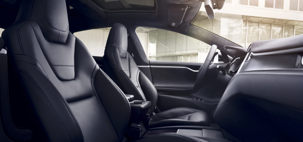 model-s-interior-with-next-generation-leather-seats-1024×480