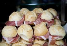 A sandes de presunto da Badalhoca chega ao Bom Sucesso