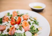 10 casas no Porto com saladas perfeitas para provar no verão