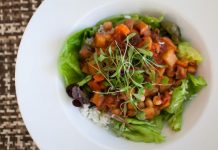 8 saladas para provar até ao fim do verão em Lisboa