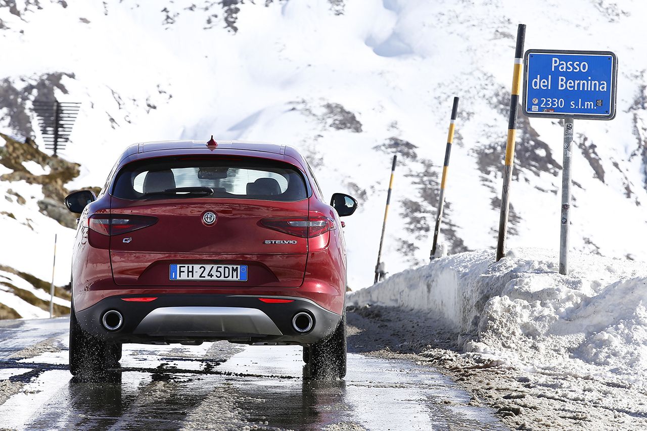 170222_Alfa-Romeo_AR-Stelvio_52