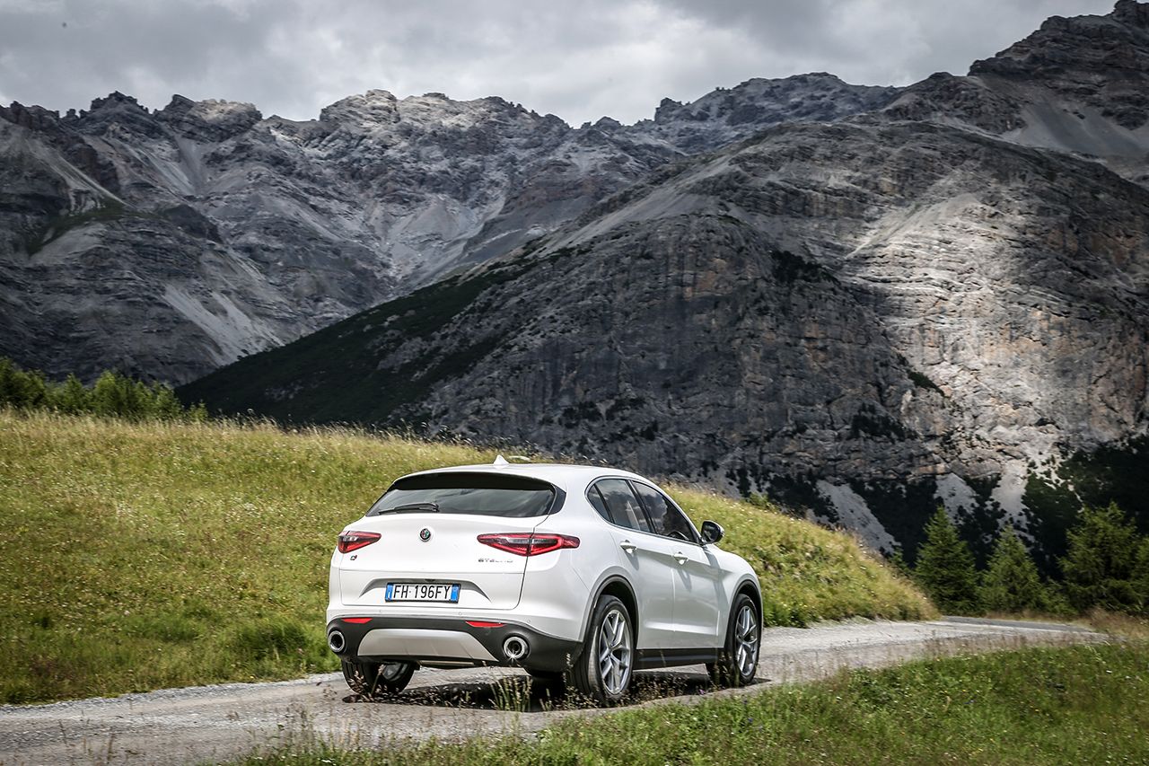 170726_AlfaRomeo_Stelvio-43