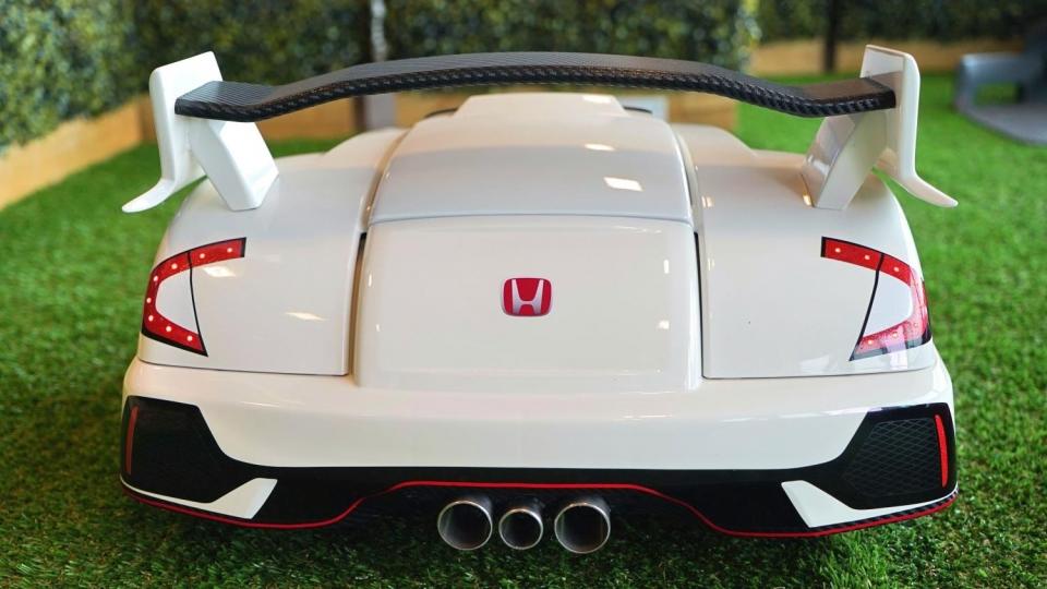 Miimo-Type-R-rear-view-960×600