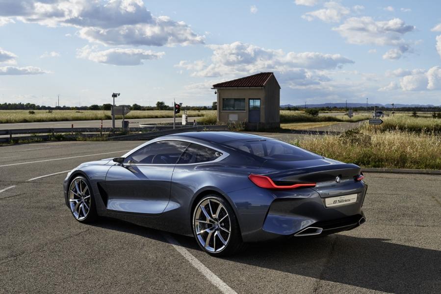 P90260687_highRes_bmw-concept-8-series-960×600 (1)