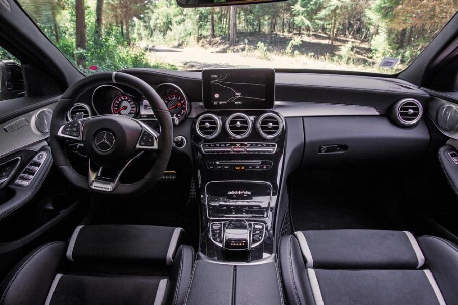 mercedes amg c 63 station (22)