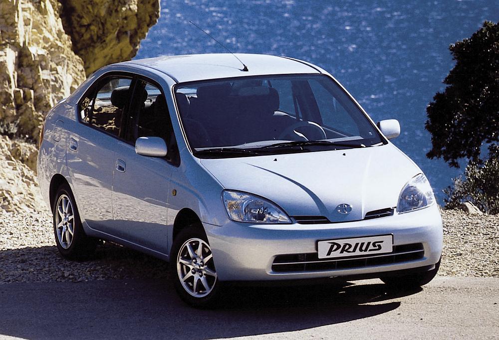 toyota-prius-ext-26