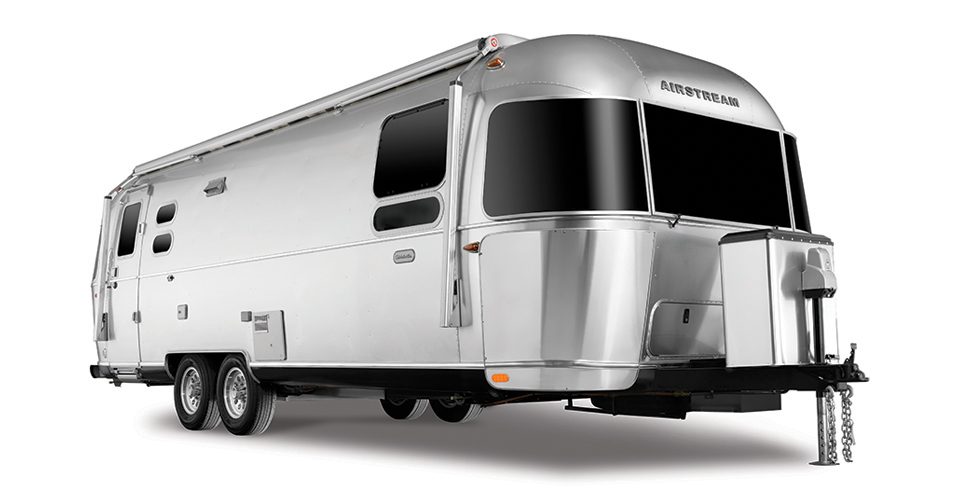 17-Airstream_MY18_Globetrotter_Overview_360-Product-Studio_Quarter-View-Level