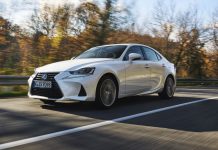 Ensaio Lexus IS300h: Premium híbrido por excelência
