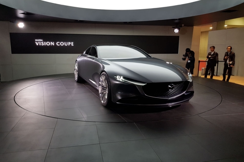 Mazda Vision Concept ‘arrebata’ corações e troféu em Genebra 20171024_160824-960x600-800x533_c