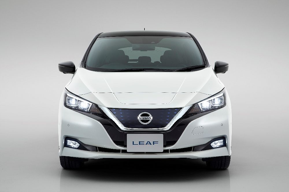 426201825_Nissan_fuses_pioneering_electric_innovation_and_ProPILOT_technology_to