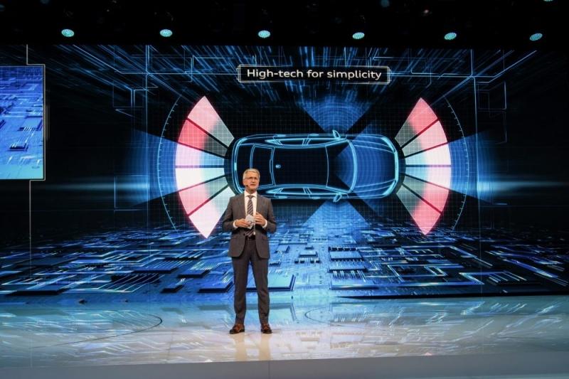 Prof. Rupert Stadler (Chairman of the Board of Management of AUD