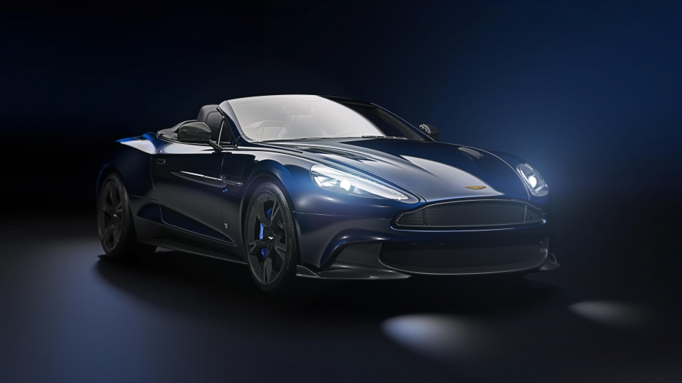 Aston-Martin-Vanquish-S_Tom-Brady-Signature-Edition_01-960×600