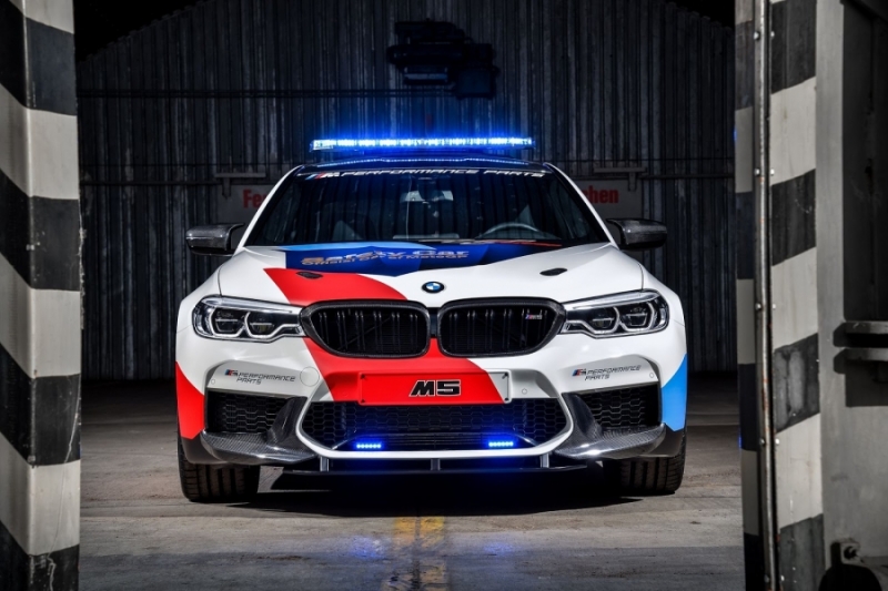 BMW-M5-MotoGP-Safety-Car-2-960×600