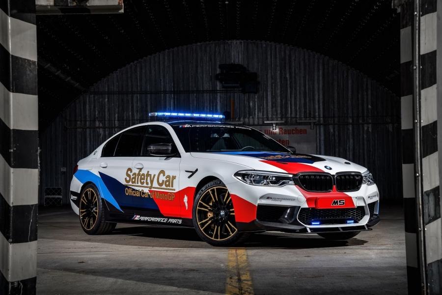 BMW-M5-MotoGP-Safety-Car-8-960×600