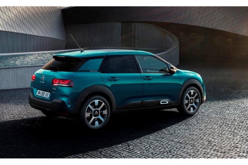 Citroen-C4-Cactus-2018-7