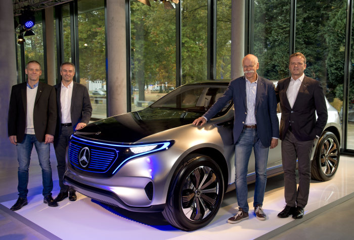 D330095-Mercedes-Benz-plant-Bremen-to-produce-the-first-series-model-of-the-new-generation-of-electric-cars