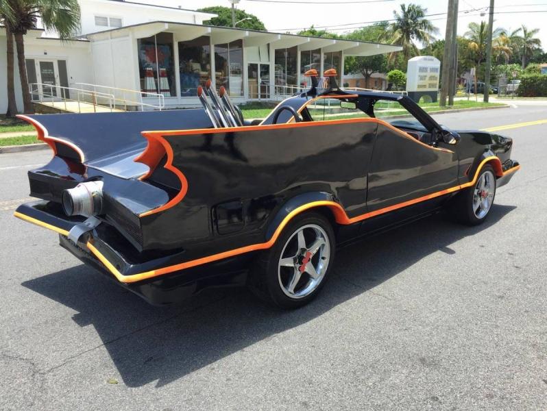 Ford-Mustang-Batmobile-7-960×600