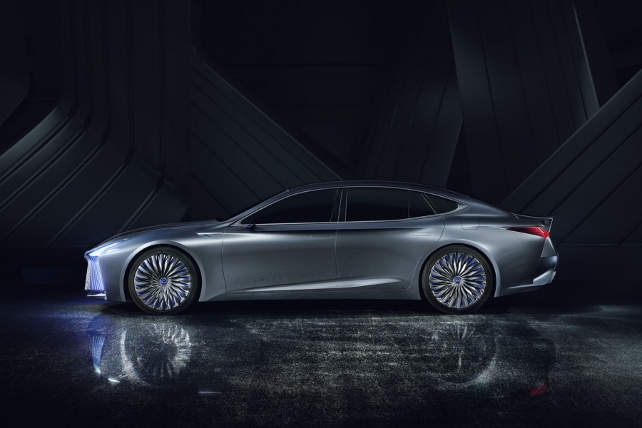 Lexus-LS-concept-8-960×600