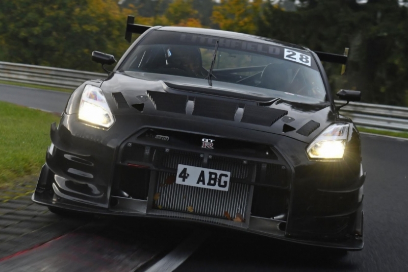 Litchfield-Nissan-GT-R-Nurburgring-1-960×600