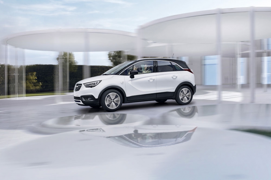 Opel-Crossland-X-304900-960×600