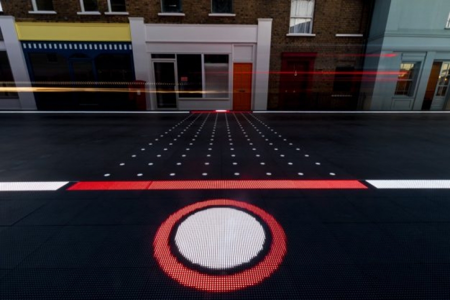 Umbrellium-Digital-LED-Crosswalk-London-626×417-960×600