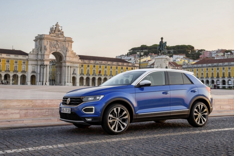 Volkswagen T-Roc_38_out 2017