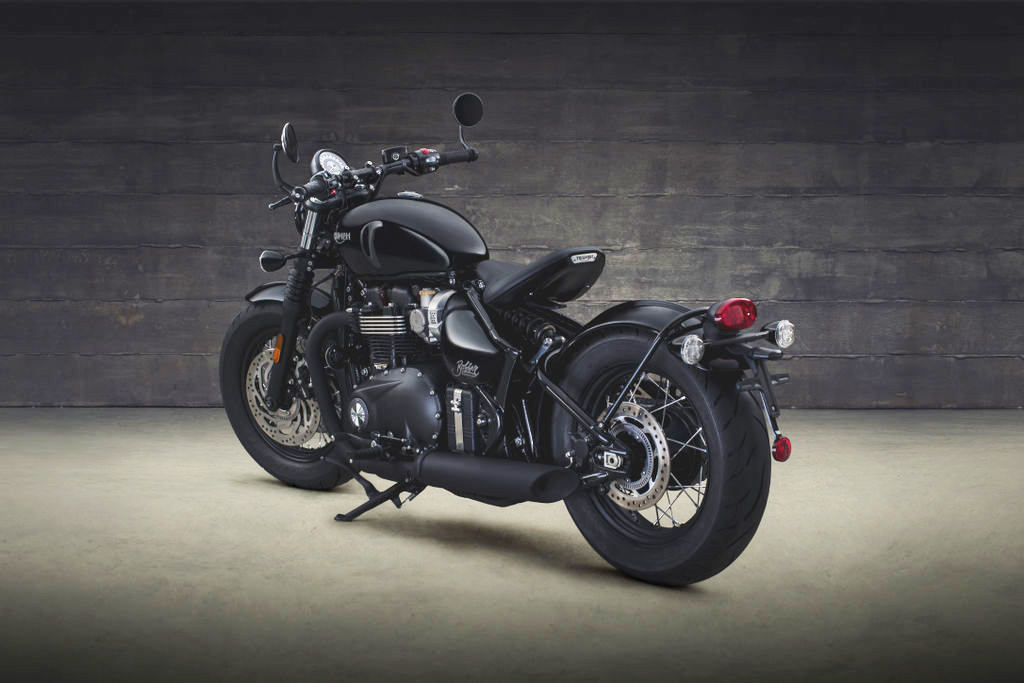 bobber-black-rear-three-quarter2935aa77