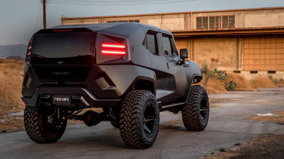 rezvani_tank_rear_lights-960×600