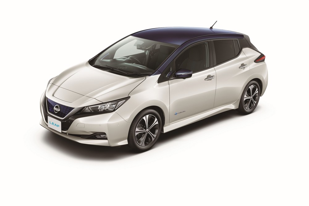 16-Nissan-Leaf