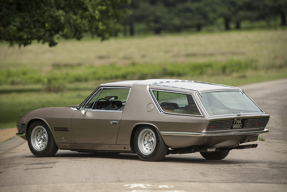 1965-Ferrari-330-GT-2-Plus-2-Shooting-Brake-02