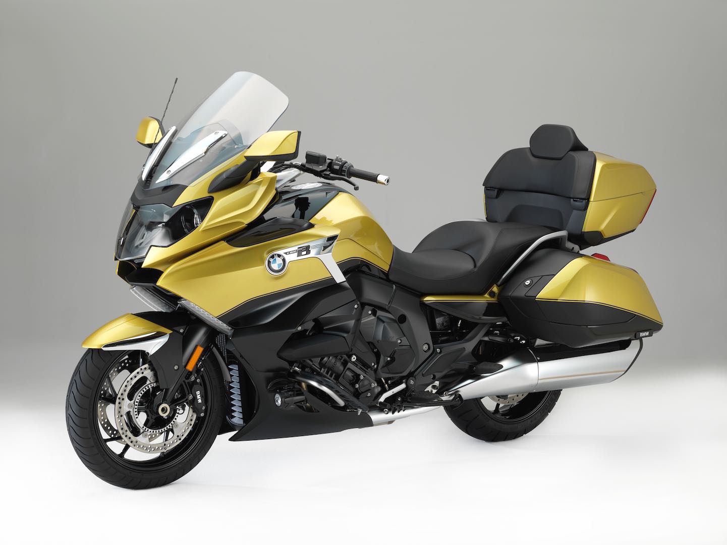 2018-bmw-k-1600-grand-america-3