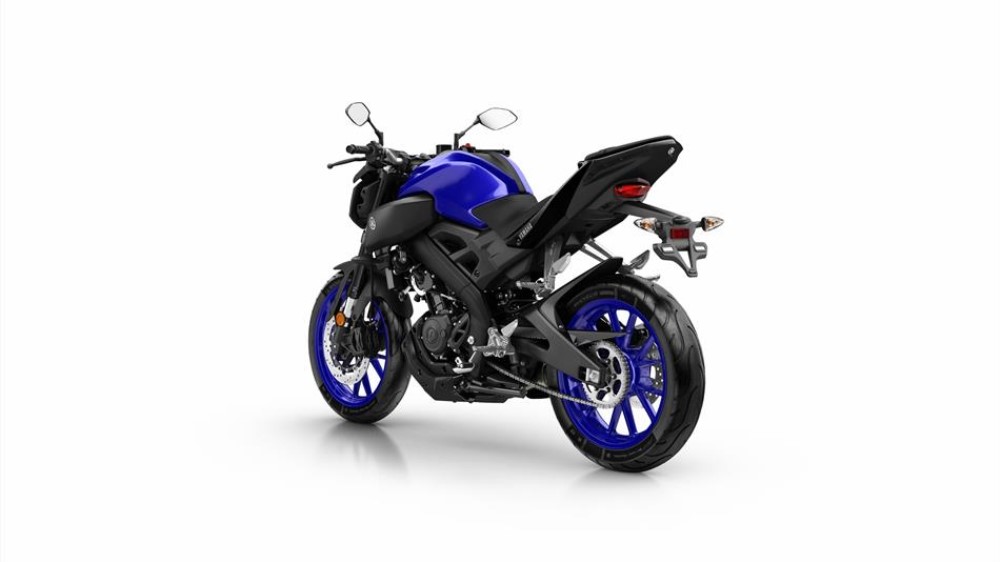 2018-yamaha-mt-125-eu-yamaha-blue-studio-005