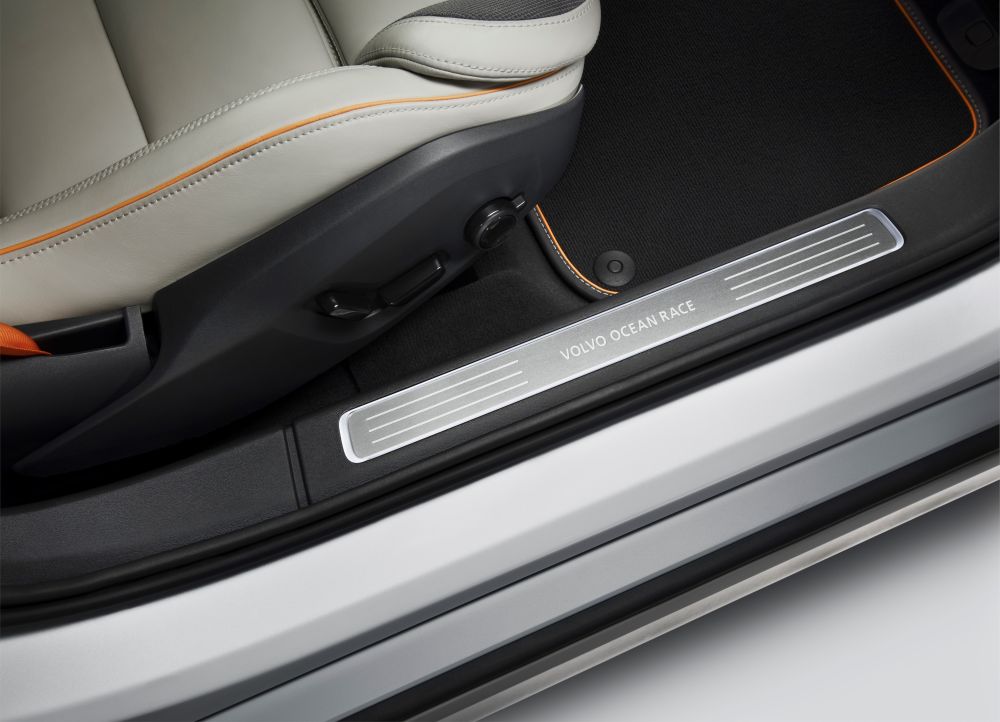 Volvo V90 Cross Country Volvo Ocean Race interior detail