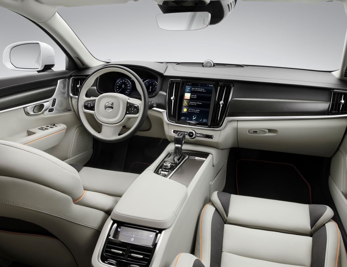 Volvo V90 Cross Country Volvo Ocean Race interior