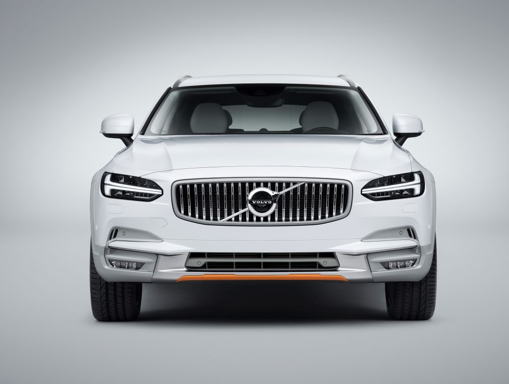 Volvo V90 Cross Country Volvo Ocean Race exterior