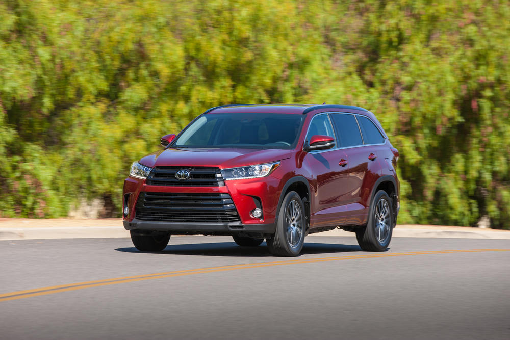 28-Toyota-Highlander