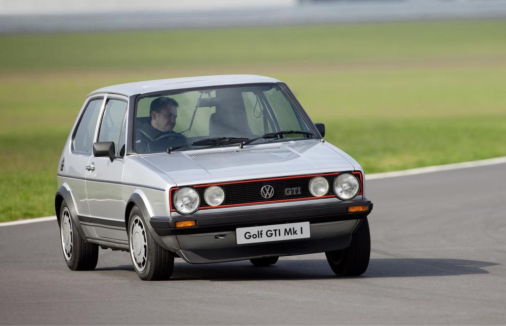 3-Volkswagen-Golf