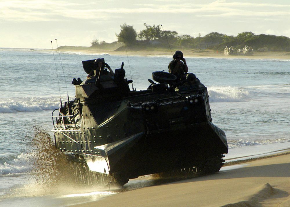 AAV-7A1_comes_ashore