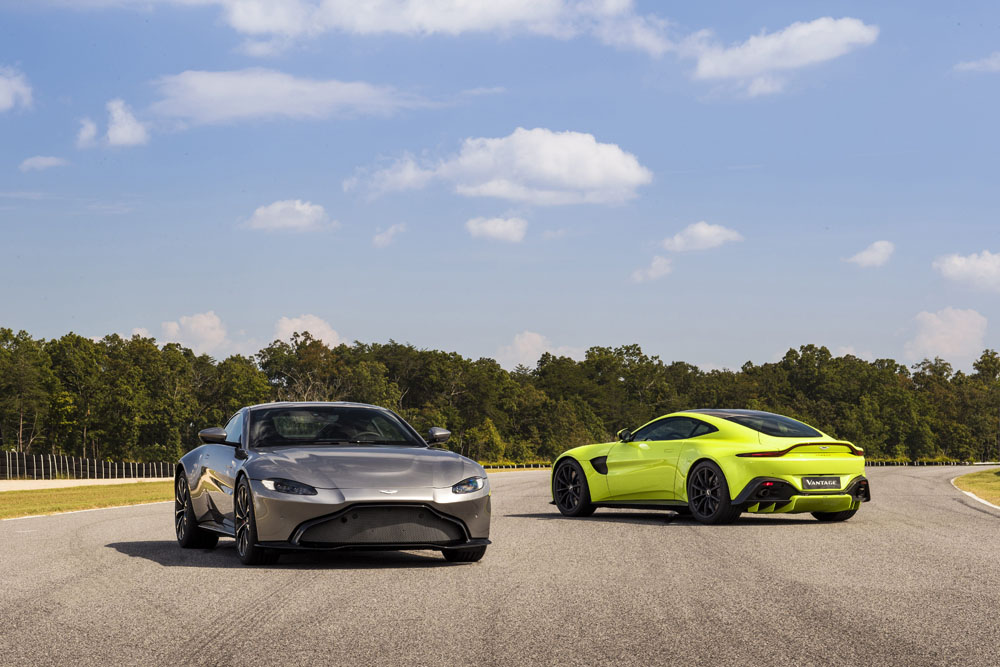 Aston Martin Vantage_Tungsten Silver_Lime Essence_05