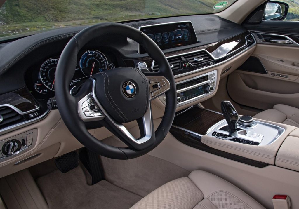 BMW-740Le_xDrive_iPerformance-2017-1280-1a-1024×716