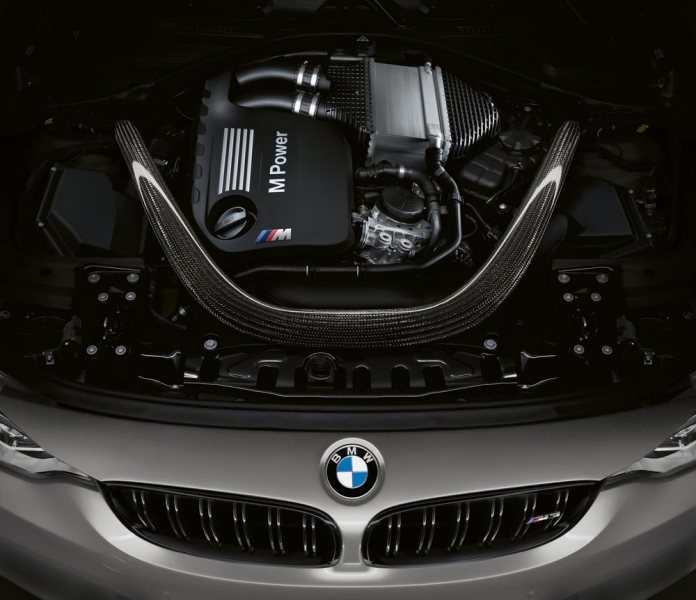 BMW M3 CS (6)
