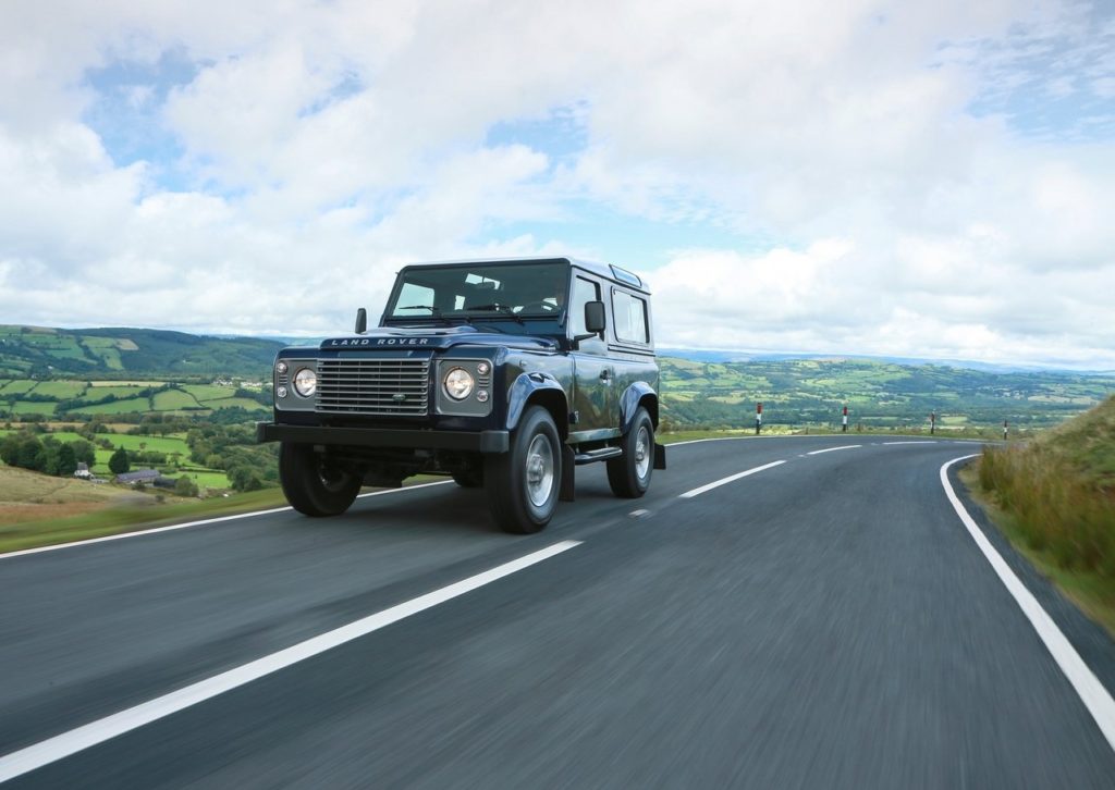 Land_Rover-Defender-2013-1280-04-1024×726