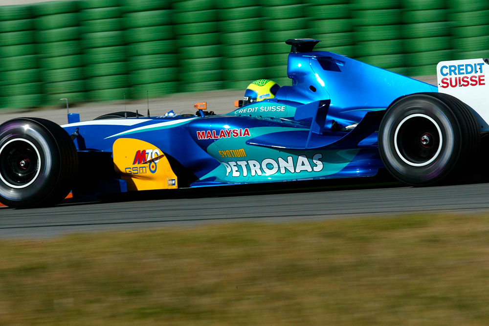 massa-sauber-c24-roll-out-valencia-04