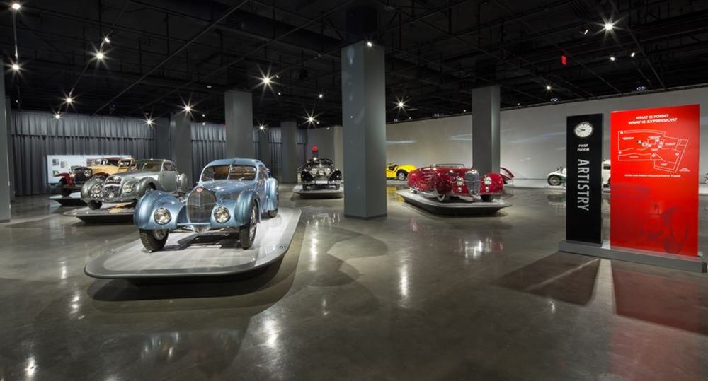 1.-Petersen-Automotive-Museum