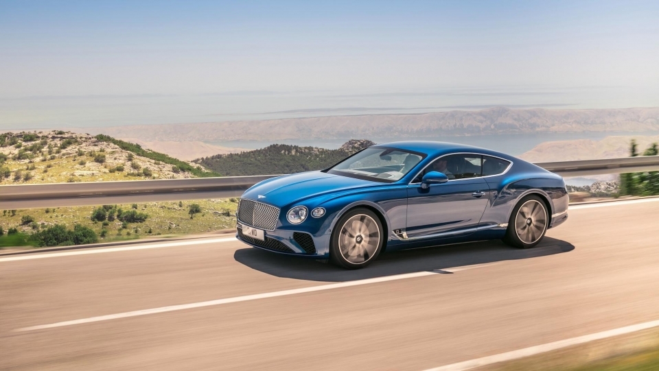 16-continental-GT-2018-bentley-continental-gt-1-960×600-960×600