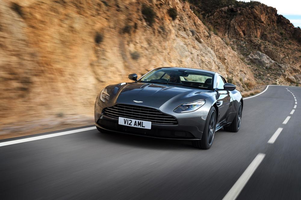 2 Aston-Martin-DB11_Embargo-010316-1400CET_16